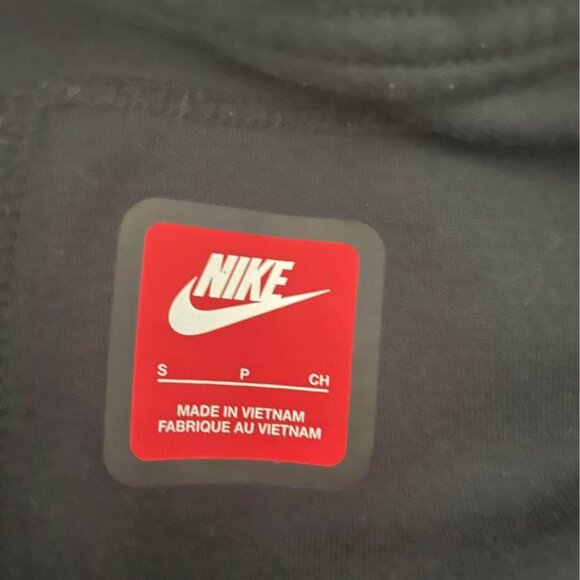 Nike tech pants - Picture 3 of 3